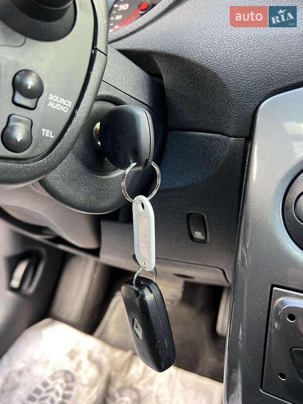 Універсал Renault Clio 2009 в Івано-Франківську фото 34 Універсал Renault Clio 2009 в Івано-Франківську