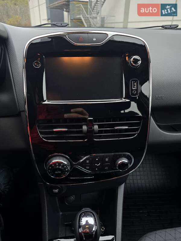 Универсал Renault Clio 2013 в Киеве фото 21 Универсал Renault Clio 2013 в Киеве