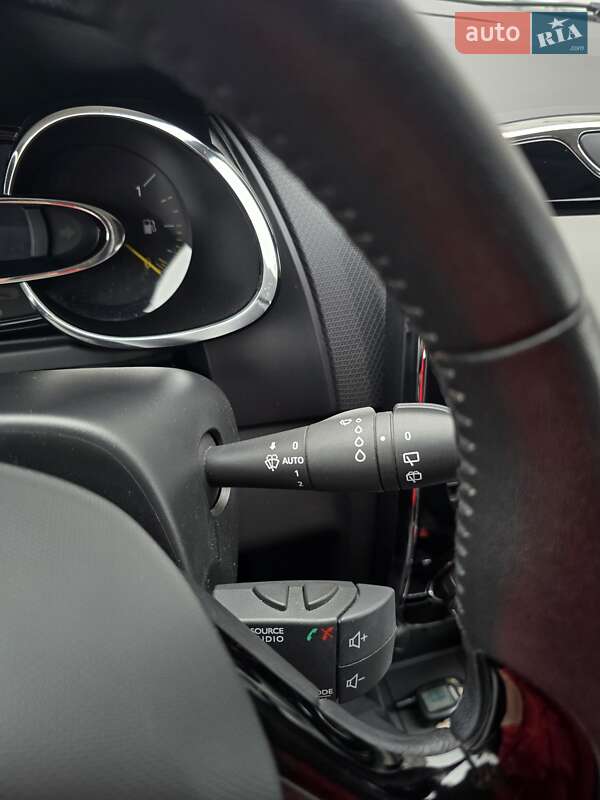 Универсал Renault Clio 2013 в Киеве фото 29 Универсал Renault Clio 2013 в Киеве
