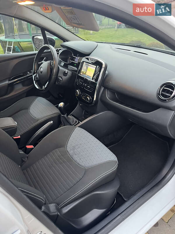 Универсал Renault Clio 2013 в Калуше фото 40 Универсал Renault Clio 2013 в Калуше