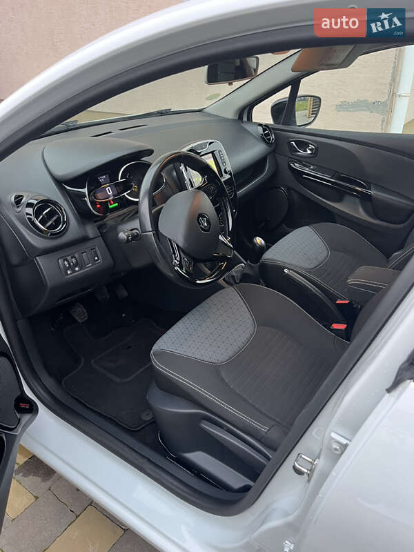 Универсал Renault Clio 2013 в Калуше фото 48 Универсал Renault Clio 2013 в Калуше