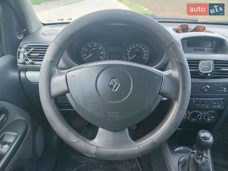 Хэтчбек Renault Clio 2008 в Хмельницком