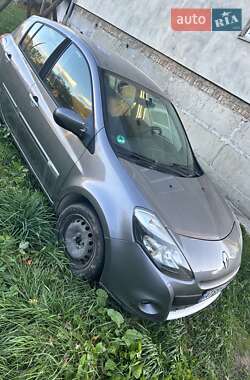 Хетчбек Renault Clio 2010 в Івано-Франківську