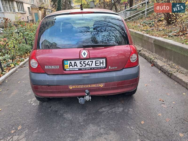 Хэтчбек Renault Clio 2003 в Киеве