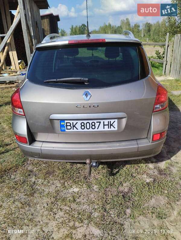 Універсал Renault Clio 2009 в Познані