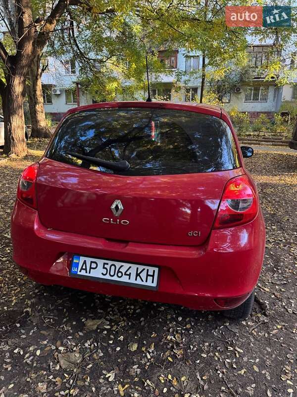 Хэтчбек Renault Clio 2012 в Запорожье