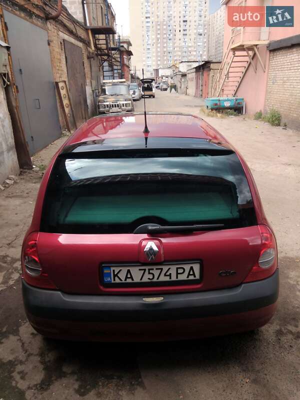 Хетчбек Renault Clio 2002 в Києві