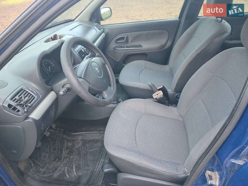 Хетчбек Renault Clio 2008 в Хмельницькому фото 15 Хетчбек Renault Clio 2008 в Хмельницькому