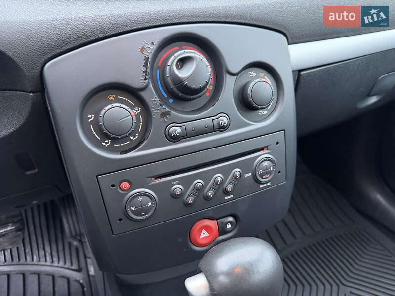 Універсал Renault Clio 2007 в Луцьку фото 41 Універсал Renault Clio 2007 в Луцьку