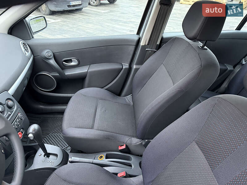 Універсал Renault Clio 2007 в Луцьку фото 50 Універсал Renault Clio 2007 в Луцьку