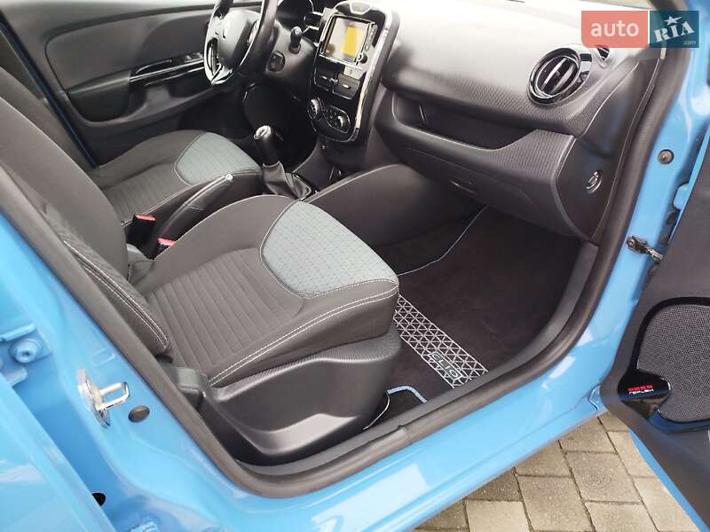 Универсал Renault Clio 2013 в Хмельницком