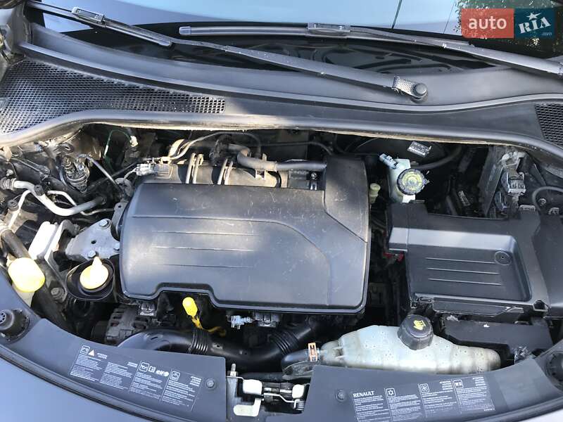 Хэтчбек Renault Clio 2009 в Сумах