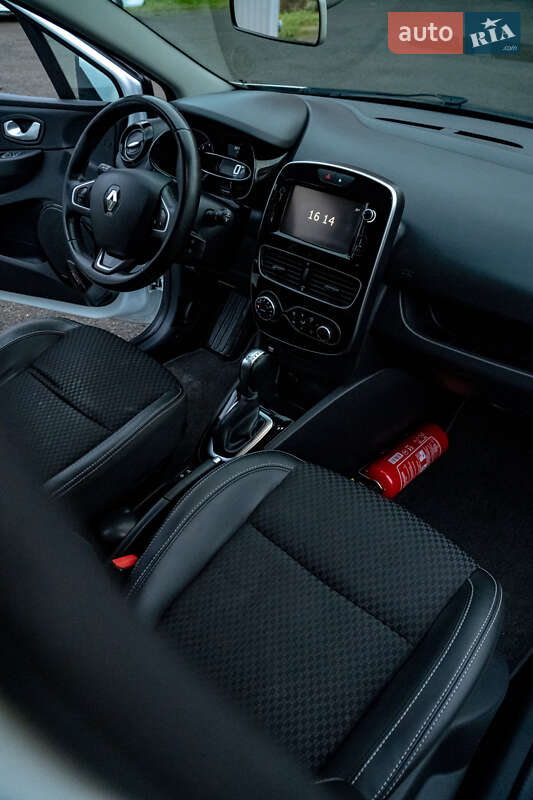 Универсал Renault Clio 2017 в Бурштыне