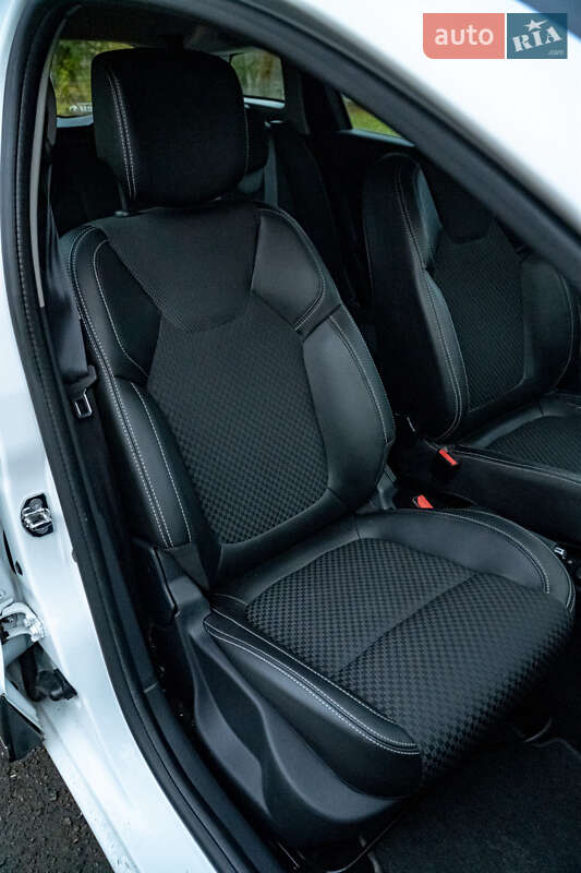 Универсал Renault Clio 2017 в Бурштыне