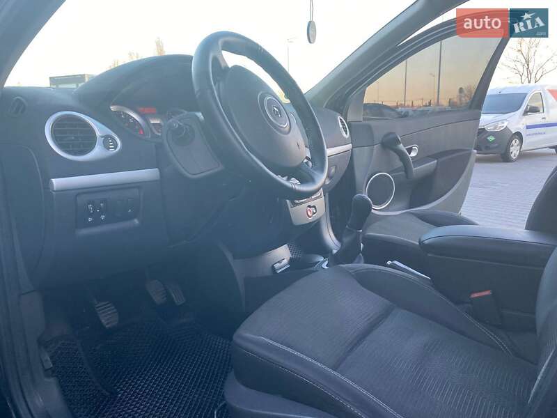 Універсал Renault Clio 2009 в Києві