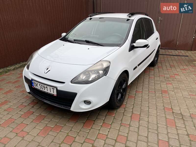Хетчбек Renault Clio 2011 в Рівному фото 8 Хетчбек Renault Clio 2011 в Рівному
