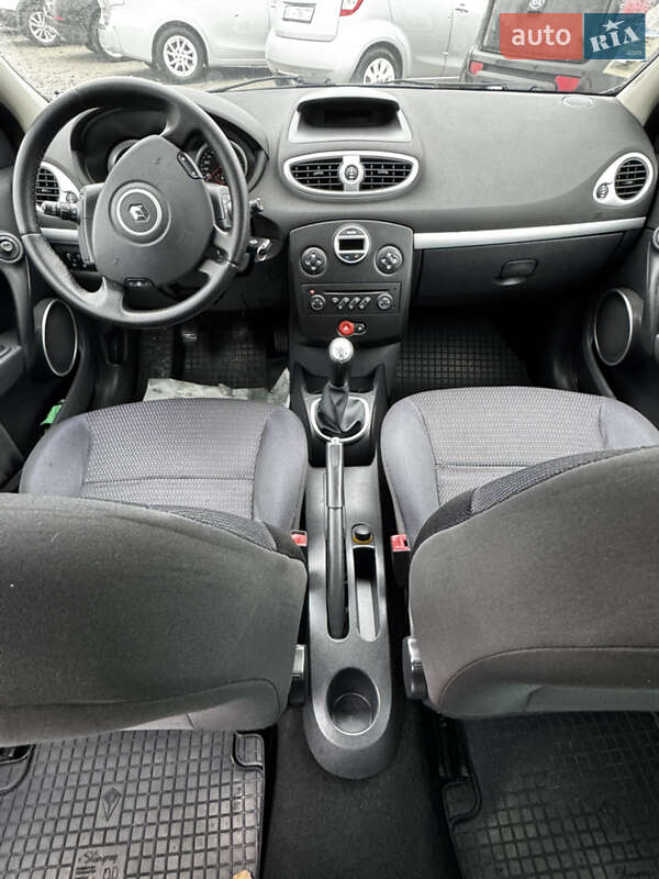 Хэтчбек Renault Clio 2009 в Белой Церкви
