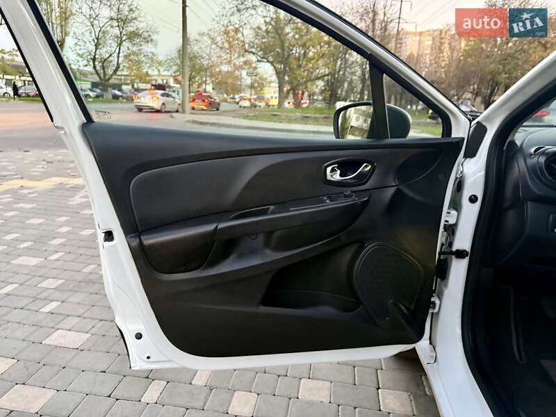 Хэтчбек Renault Clio 2014 в Одессе