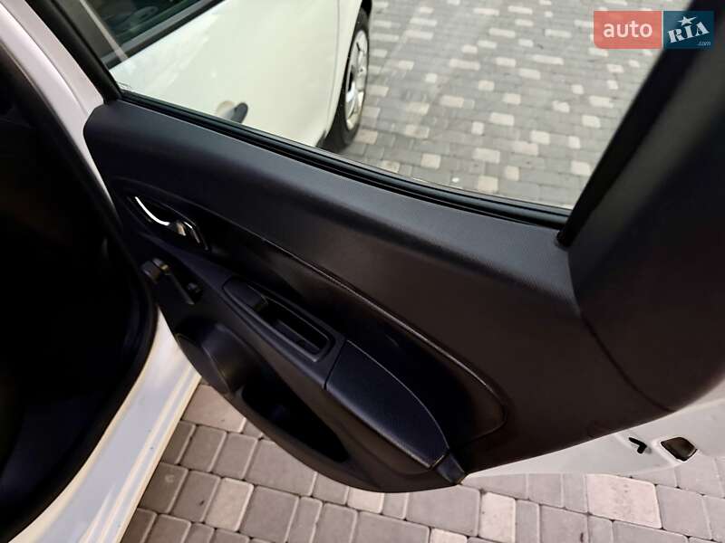 Хэтчбек Renault Clio 2014 в Одессе