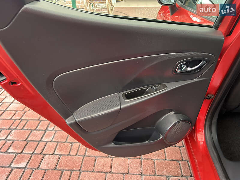 Хетчбек Renault Clio 2015 в Білій Церкві фото 48 Хетчбек Renault Clio 2015 в Білій Церкві