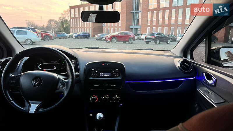 Хетчбек Renault Clio 2016 в Дніпрі