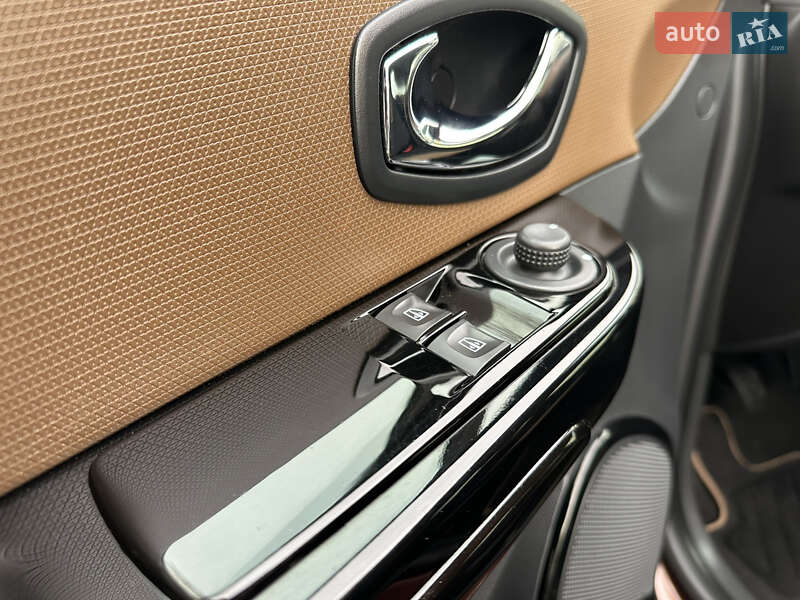 Хетчбек Renault Clio 2013 в Стрию фото 57 Хетчбек Renault Clio 2013 в Стрию