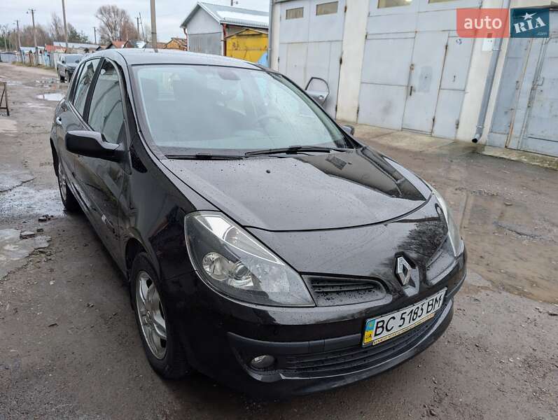 Хэтчбек Renault Clio 2008 в Львове фото 12 Хэтчбек Renault Clio 2008 в Львове