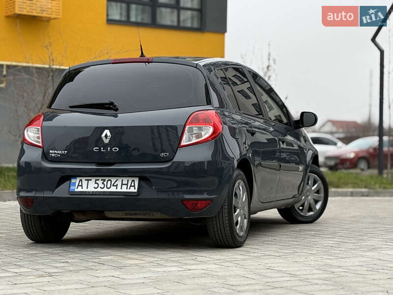 Хэтчбек Renault Clio 2012 в Ивано-Франковске