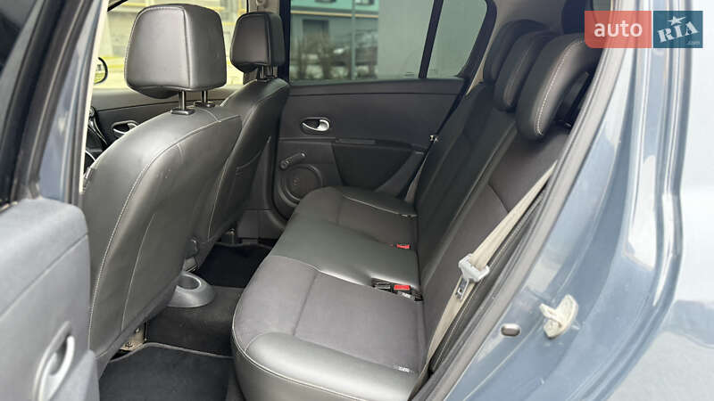 Хэтчбек Renault Clio 2012 в Ивано-Франковске