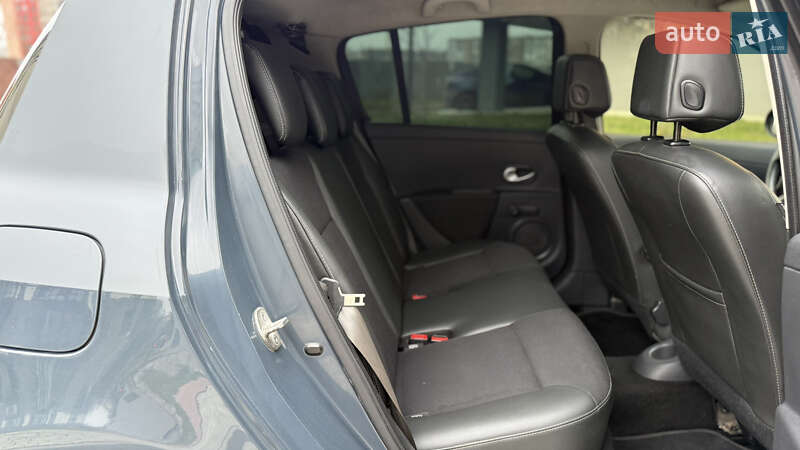 Хэтчбек Renault Clio 2012 в Ивано-Франковске