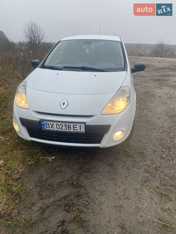 Хетчбек Renault Clio 2011 в Ізяславі фото 27 Хетчбек Renault Clio 2011 в Ізяславі