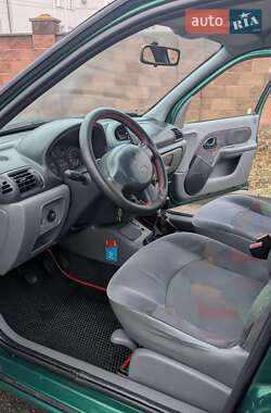 Хетчбек Renault Clio 2000 в Рівному