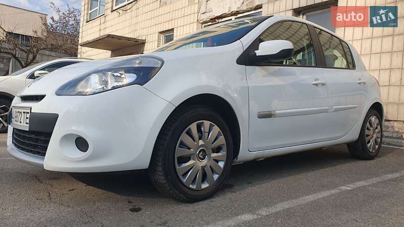 Хетчбек Renault Clio 2012 в Києві