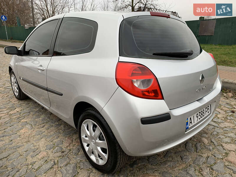 Хетчбек Renault Clio 2008 в Білій Церкві фото 4 Хетчбек Renault Clio 2008 в Білій Церкві