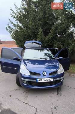Хэтчбек Renault Clio 2005 в Виннице