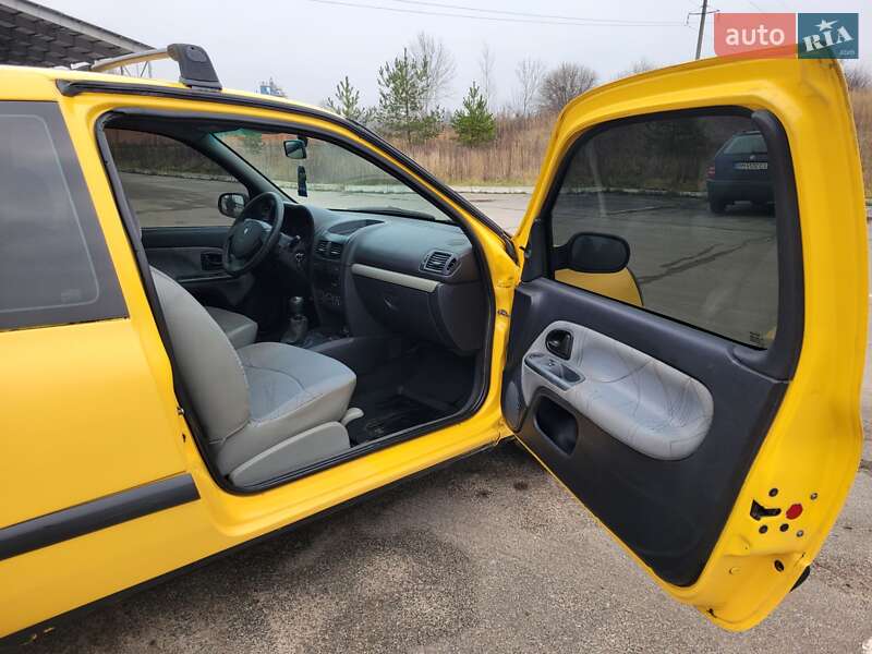 Хэтчбек Renault Clio 2001 в Сумах фото 13 Хэтчбек Renault Clio 2001 в Сумах