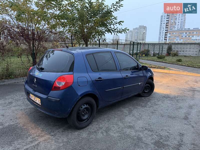Хэтчбек Renault Clio 2008 в Харькове