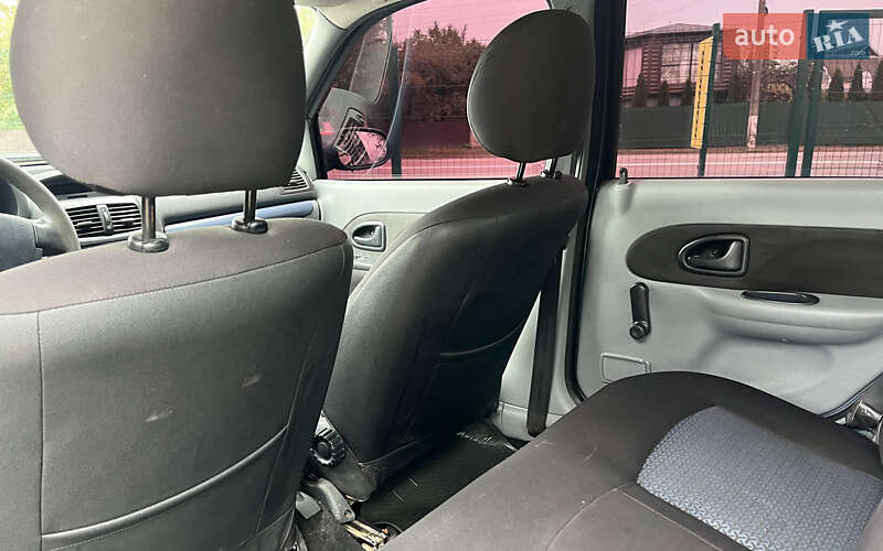 Седан Renault Clio 2008 в Коломые