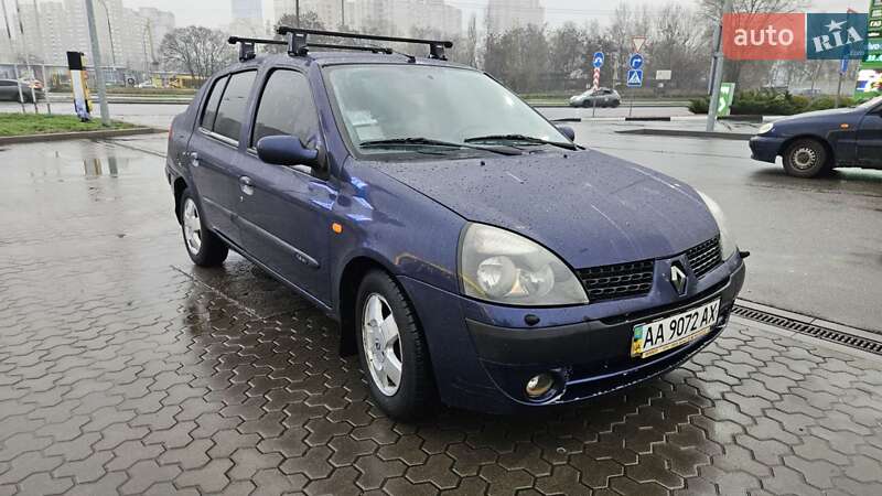 Renault Clio 2002