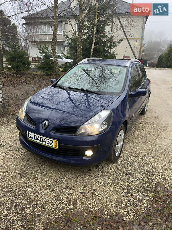Универсал Renault Clio 2008 в Збараже