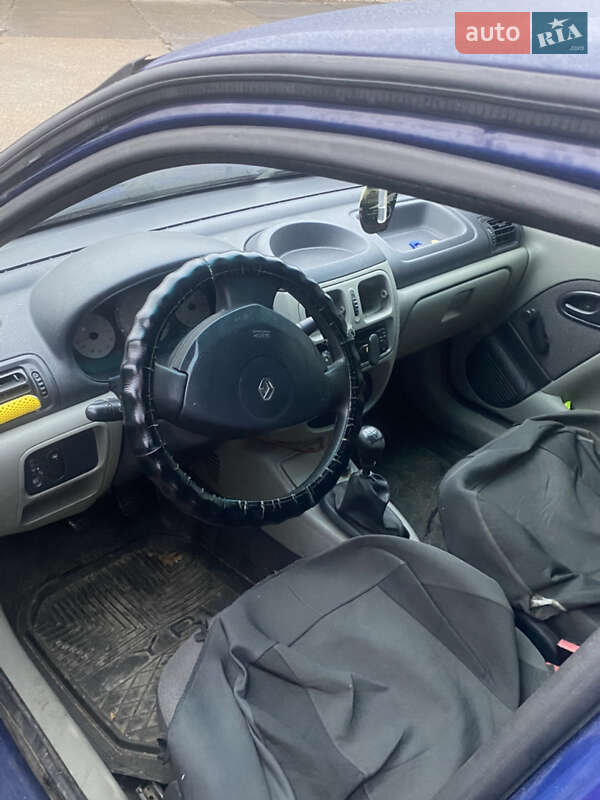 Седан Renault Clio 2005 в Чернигове фото 4 Седан Renault Clio 2005 в Чернигове