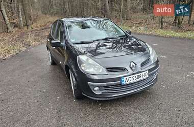 Хэтчбек Renault Clio 2009 в Луцке