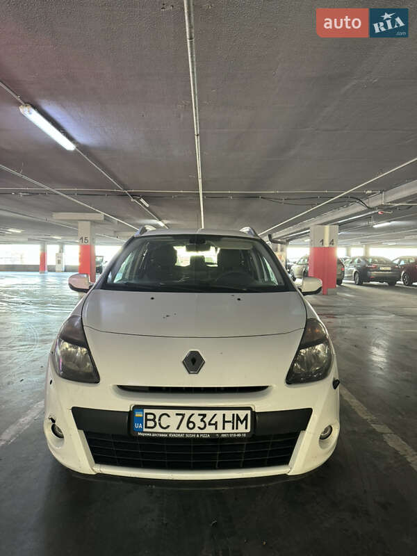 Универсал Renault Clio 2012 в Львове