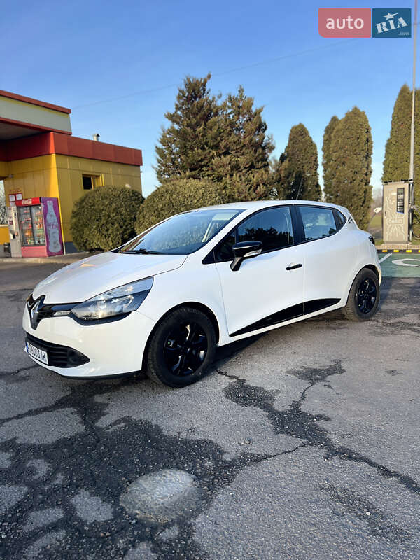 Хэтчбек Renault Clio 2014 в Луцке