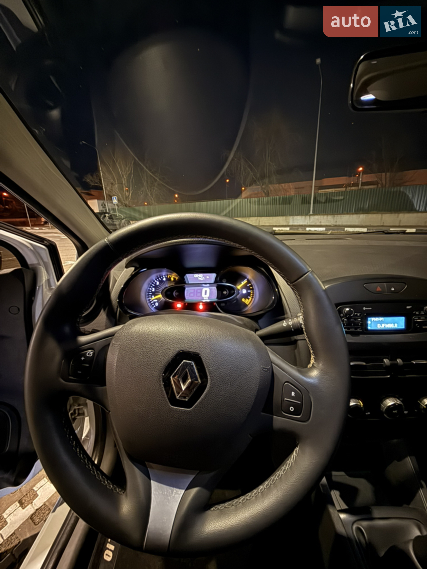 2015 Renault Clio - мініатюра 10