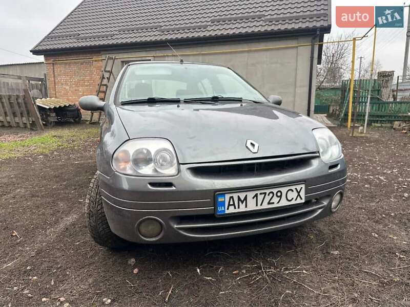 Renault Clio 2001 Renault Clio 2001