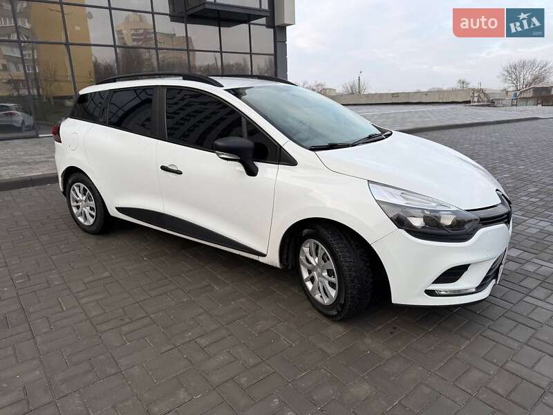 Универсал Renault Clio 2017 в Днепре