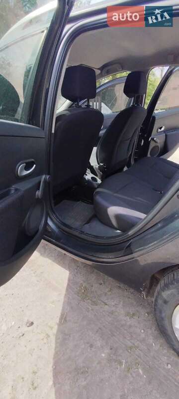 Хетчбек Renault Clio 2008 в Миргороді фото 8 Хетчбек Renault Clio 2008 в Миргороді