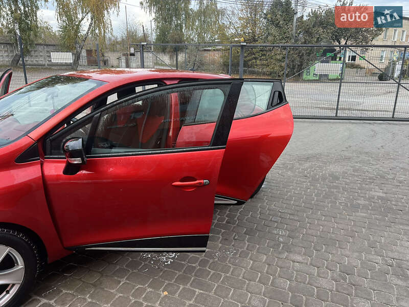 Хэтчбек Renault Clio 2012 в Ровно
