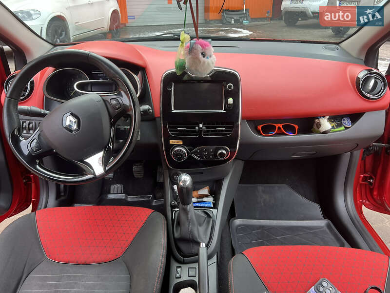 Хэтчбек Renault Clio 2012 в Ровно